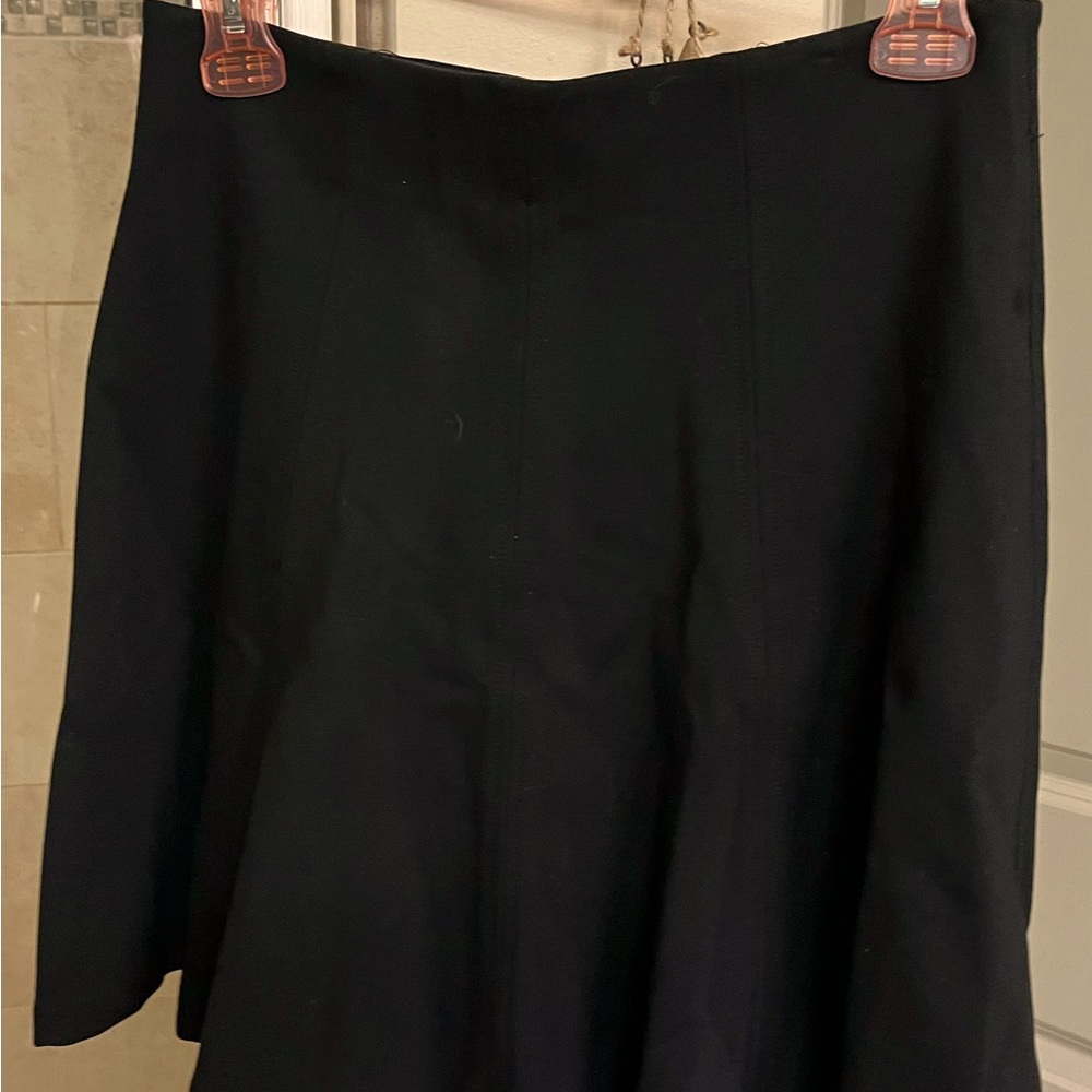 Ann Taylor Loft black skirt Sz Small